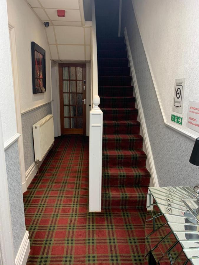 Cadeby Lodge Blackpool Bagian luar foto