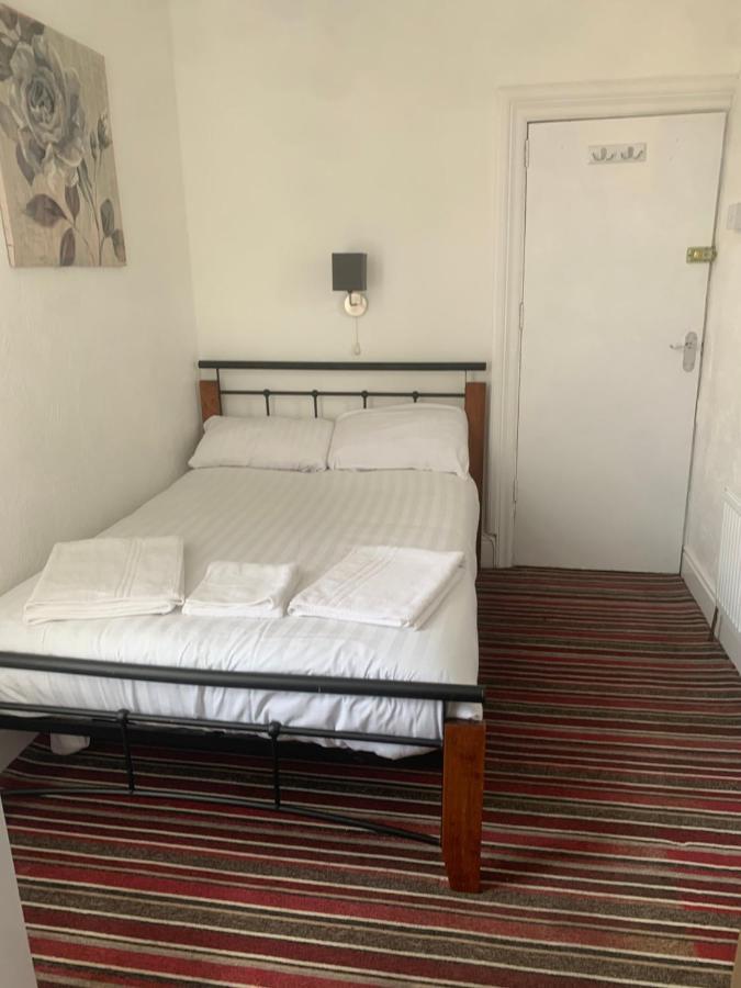 Cadeby Lodge Blackpool Bagian luar foto