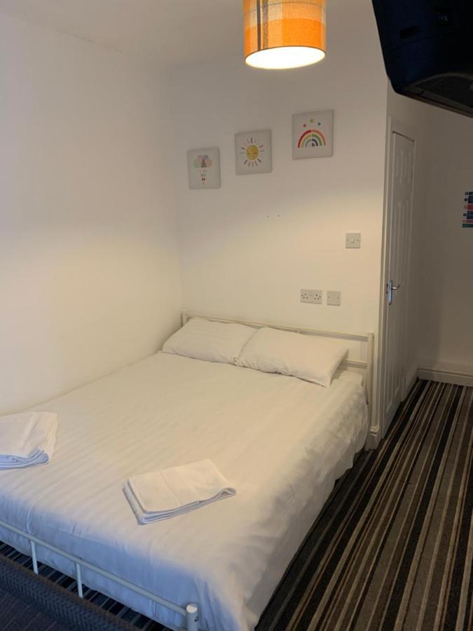 Cadeby Lodge Blackpool Bagian luar foto