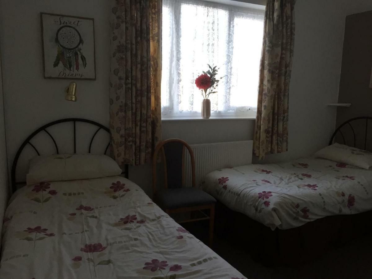 Cadeby Lodge Blackpool Bagian luar foto